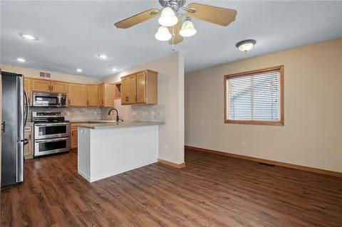 WhatsApp Image 2025-11-22 at 12.21.33 PM (1)